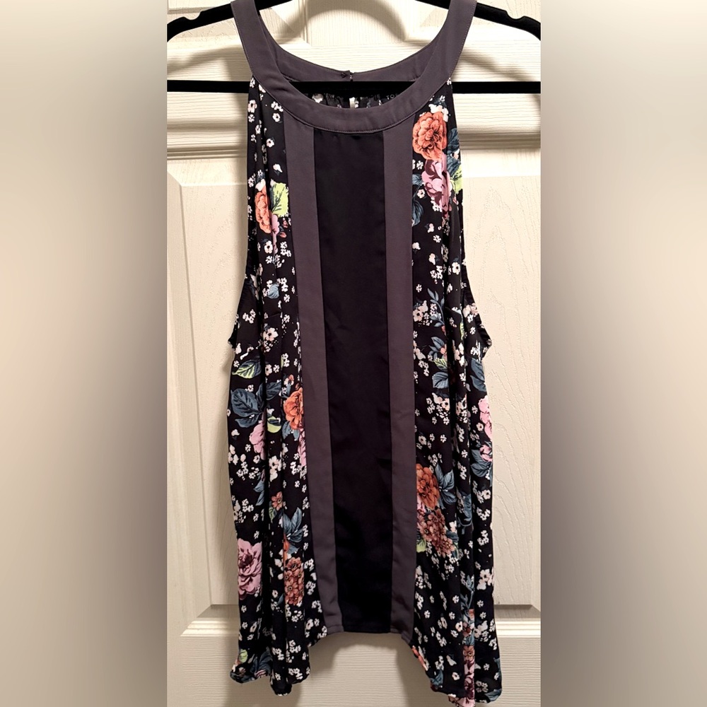 Torrid Black Floral Tank Top